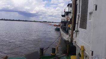 Draga para paliar bajante del río Paraná ya se desplaza a punto crítico, tras gestión diplomática