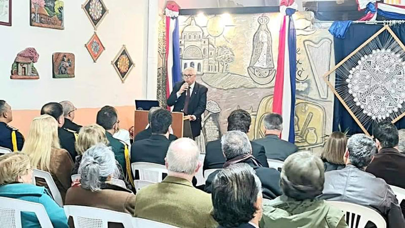 Embajada en Uruguay realiza actividades de carácter histórico y cultural con la comunidad paraguaya e invitados especiales