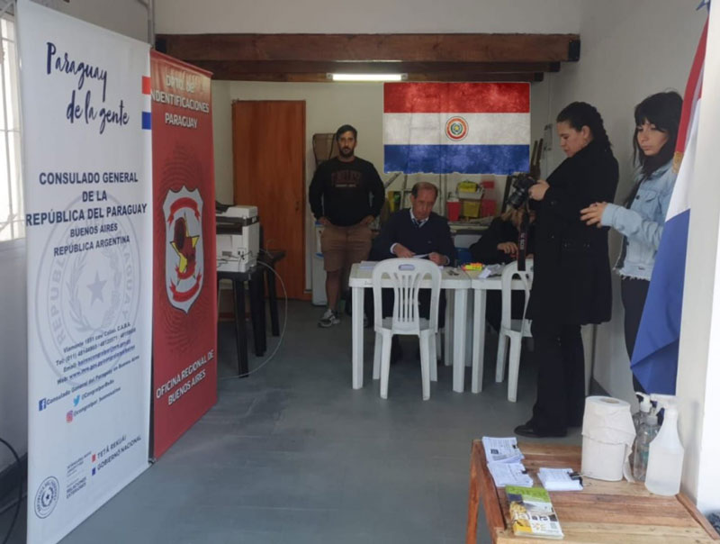 Consulado en Buenos Aires y otras instituciones realizaron operativo móvil en el partido de San Miguel