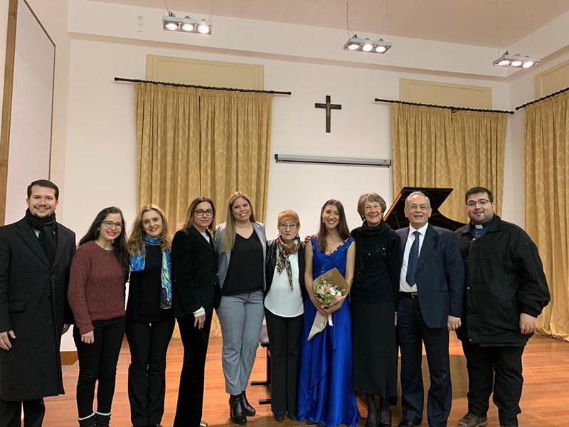 Embajada organizó concierto de piano en Roma en homenaje a la mujer paraguaya