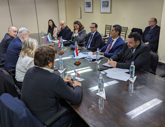 Autoridades se reúnen con diplomáticos de Países Bajos Y Eslovaquia en el marco de la Expo MRA
