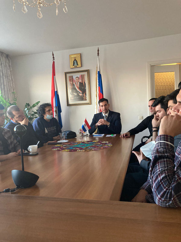Reunión informativa de Emergencia en la Embajada de la República del Paraguay en Rusia