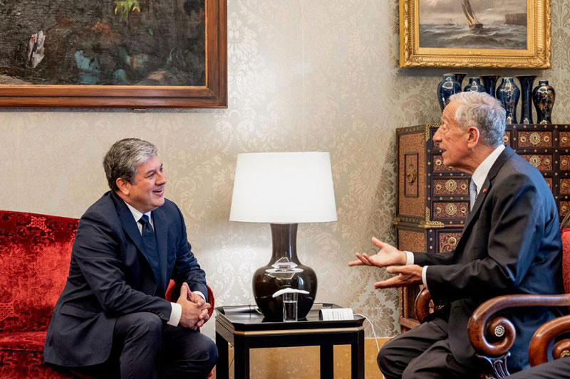 Embajador Julio Duarte Van Humbeck presentó sus  cartas credenciales al Presidente de Portugal