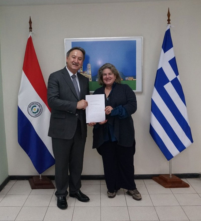 Viceministro de Relaciones Exteriores recibió las copias de cartas credenciales de la embajadora de la República Helénica
