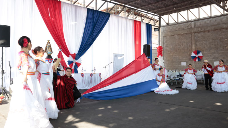 Celebran en Iquique los 212 Años de Independencia Nacional