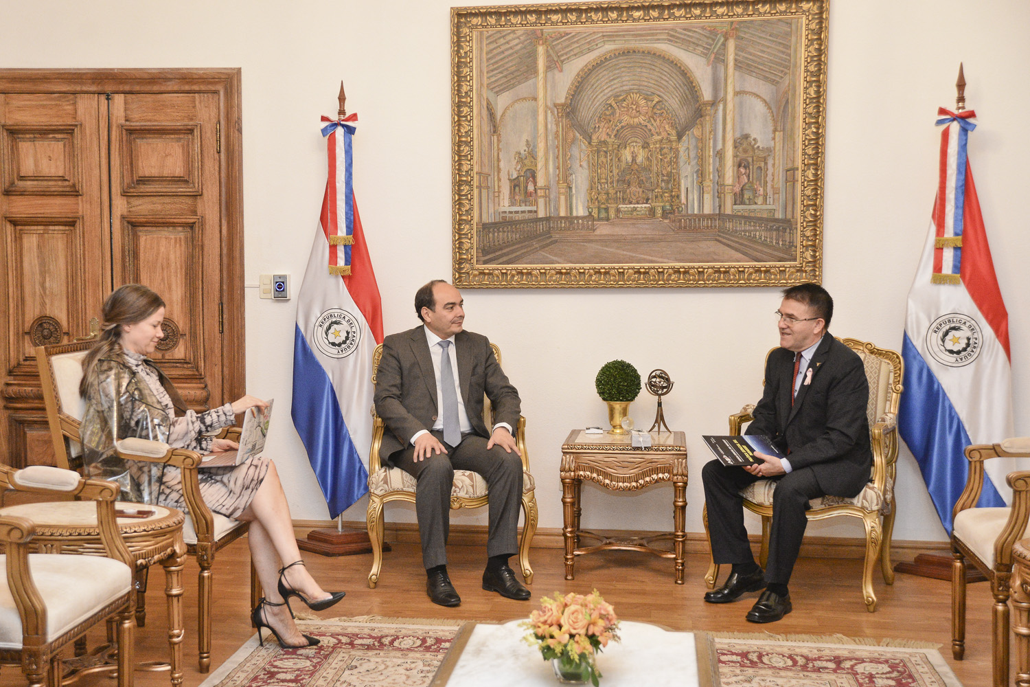 Presidente de la Agencia Espacial del Paraguay agradece cooperación permanente de la Cancillería