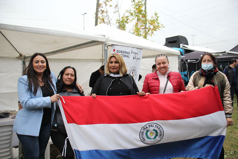 Consulado en La Plata brindó asistencia a connacionales junto a instituciones argentinas