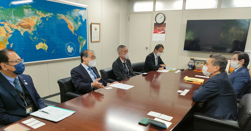 Embajador del Paraguay en Japón expuso política de turismo de nuestro país  al Presidente de la Asociación Japonesa de Agentes de Viaje