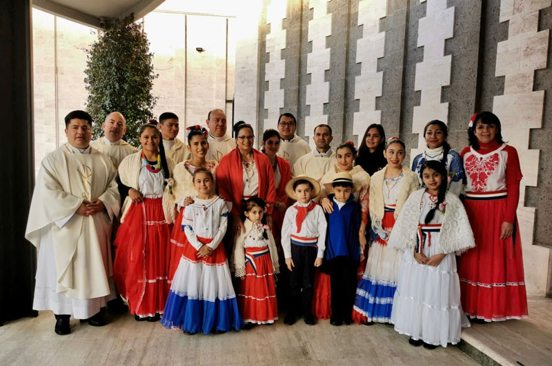 La festividad de la Virgen de Caacupé reunió a los connacionales en Roma con el cardenal Martínez 