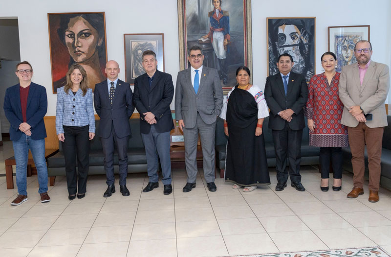 Paraguay y Ecuador firman convenio de cooperación en materia de comunicación, cultura e intercambio académico