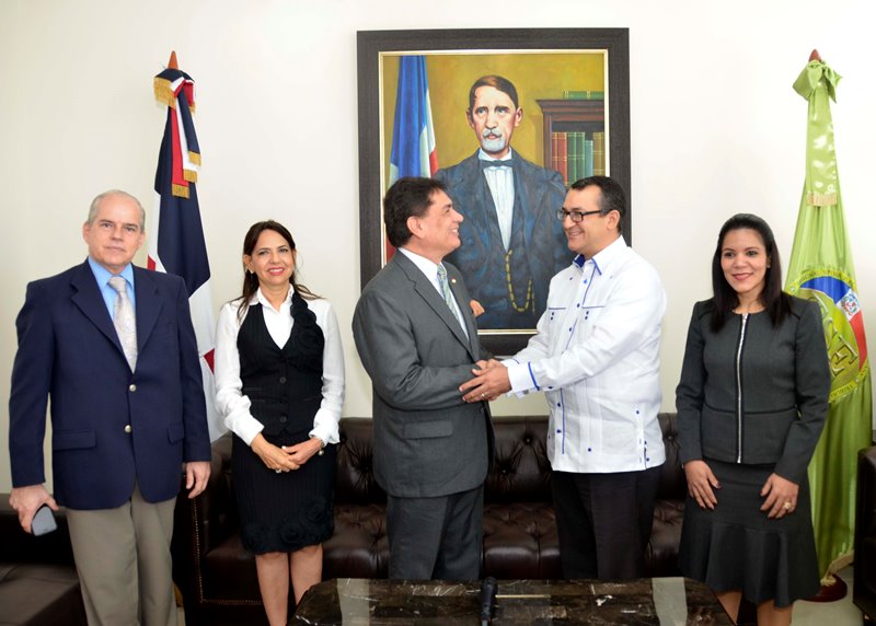 Prosiguen gestiones para Convenio Marco entre Paraguay y República Dominicana en temas electorales