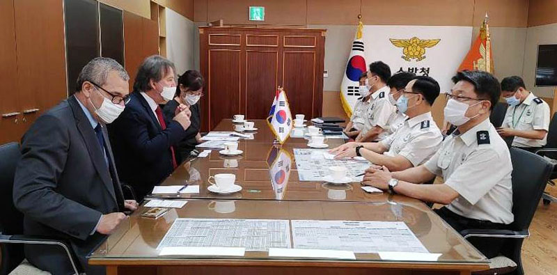 Corea anuncia donación de seis ambulancias y dos carros de bomberos en el primer semestre del 2021