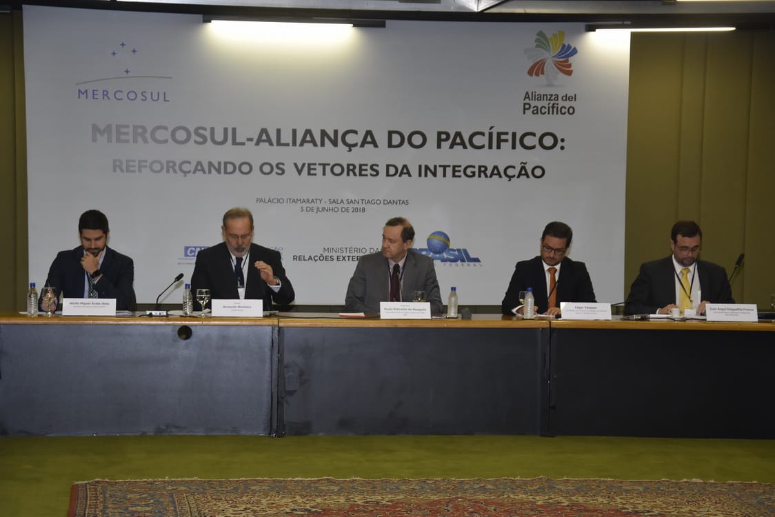 Se realizó en Brasilia el seminario “Mercosur-Alianza del Pacífico: Reforzando los Vectores de la Integración”