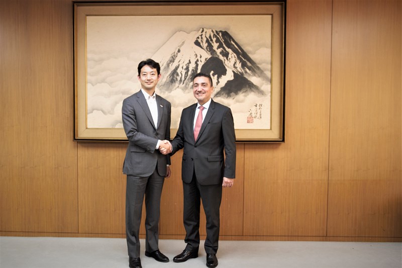Embajador del Paraguay en Japón realizó una visita al Intendente de la ciudad de Chiba