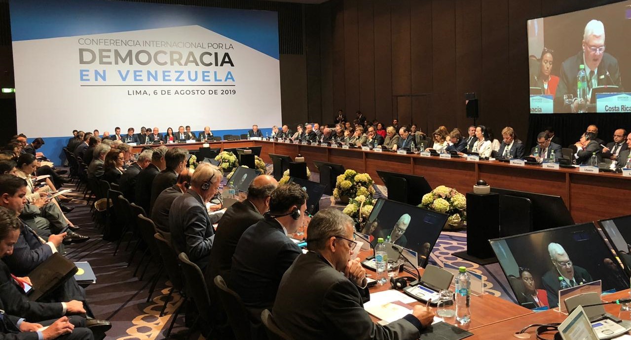 Paraguay reafirma compromiso con restauración de la democracia en Venezuela, en conferencia celebrada en Lima