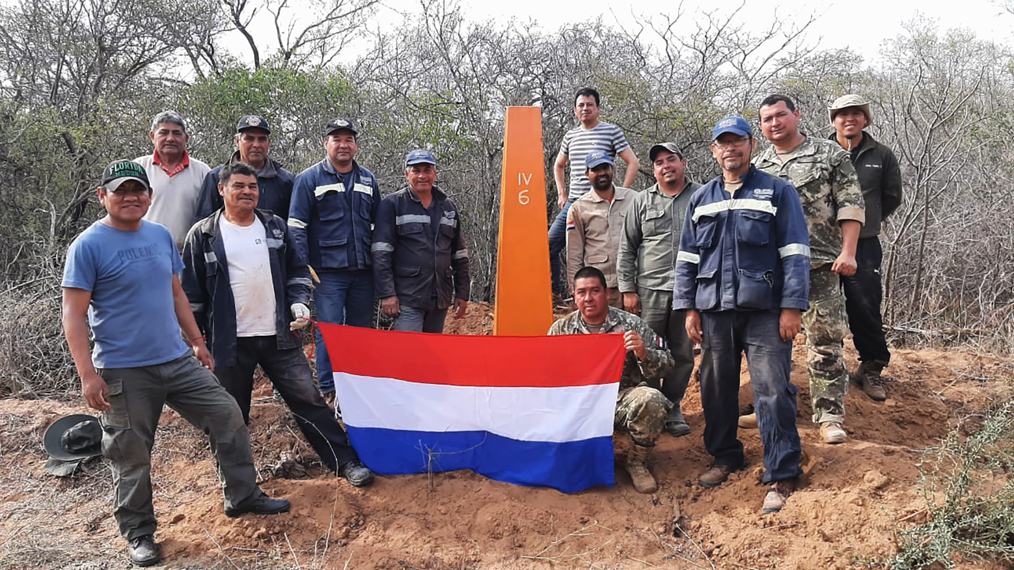 Miembros de la CNDL en Trabajos de Campaña en la frontera Py -Bol. (Foto Archivo).jpg