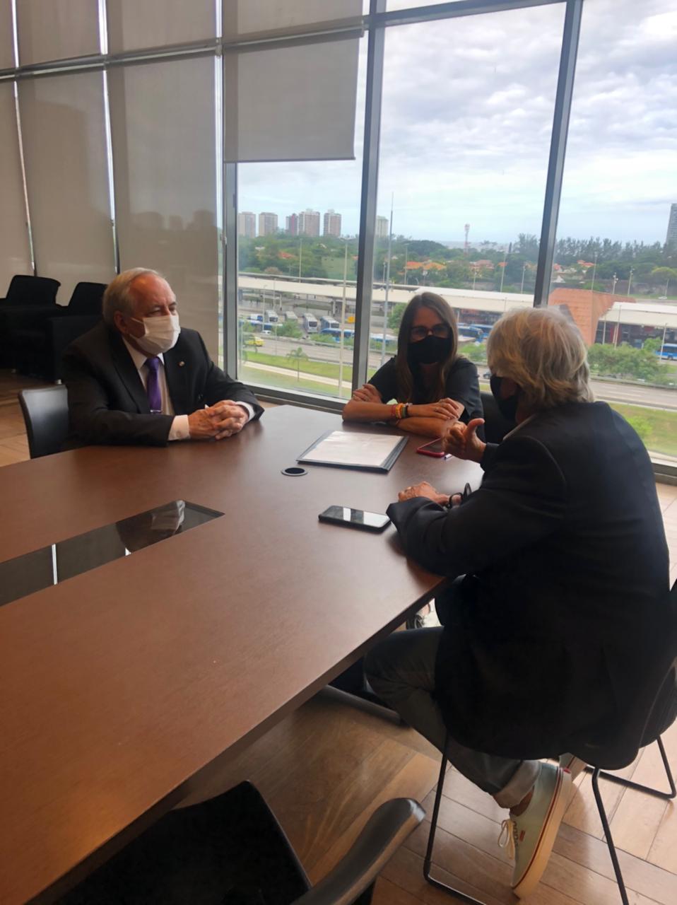 Reunión con la presidenta de Riotur