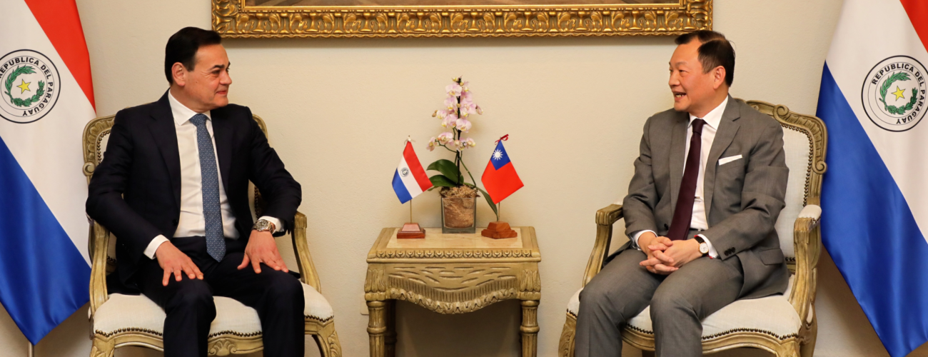 Canciller y embajador de Taiwán repasan agenda bilateral